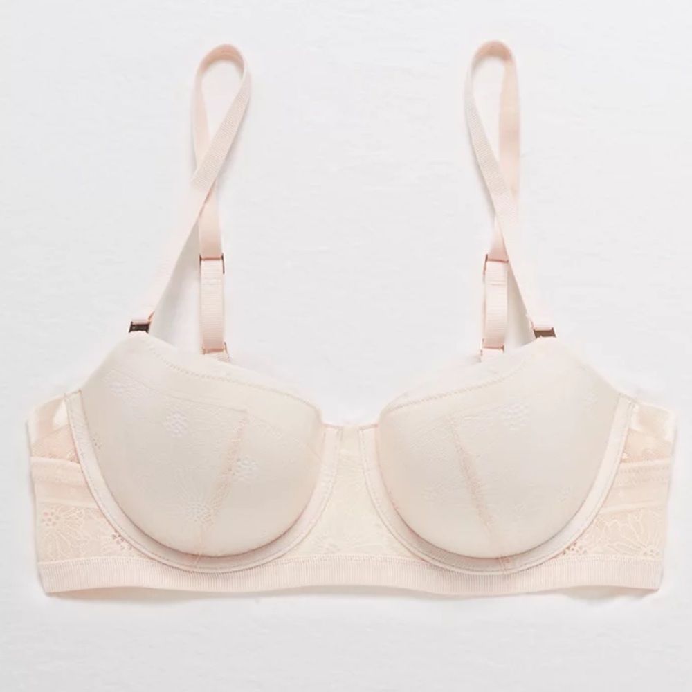 Aerie real power lightly lined balconette bra 32DD